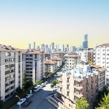 Comfy Flat With Balcony In Atasehir * Stambuł