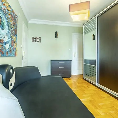 Comfy Flat With Balcony In Atasehir Apartament Stambuł